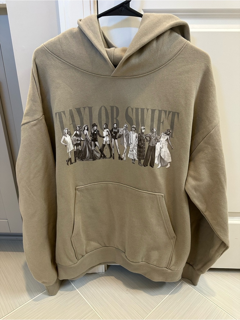 taylor swift ttpd eras tour sweatshirt